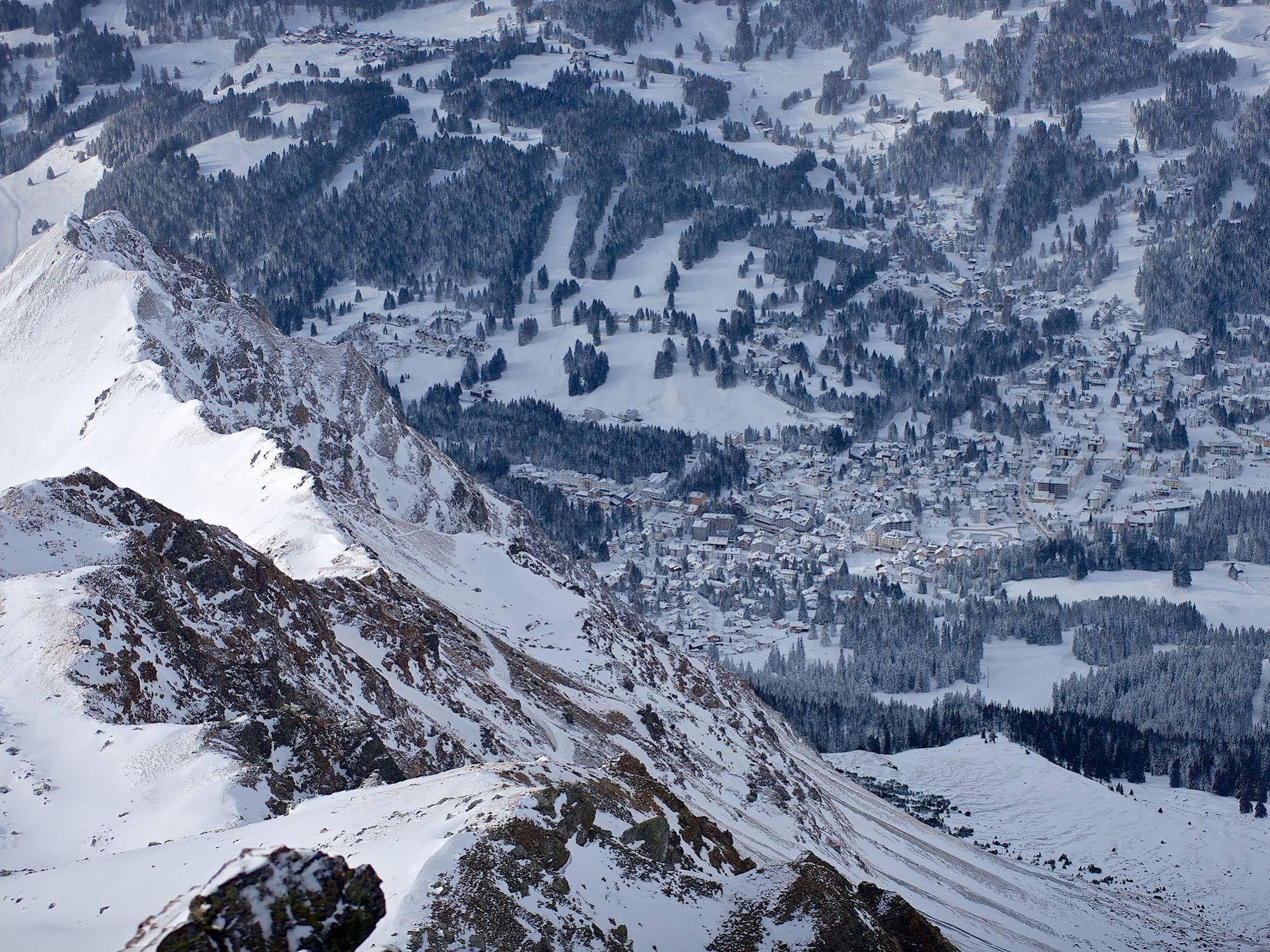 Schweizerhof Ferienwohnungen Lenzerheide 5 Eksteriør bilde