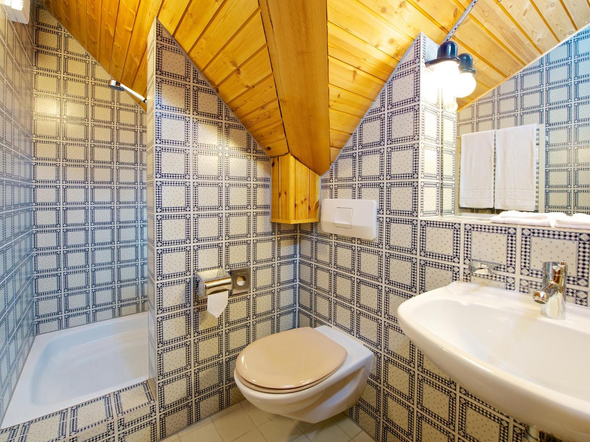 Schweizerhof Ferienwohnungen Lenzerheide 5 Eksteriør bilde